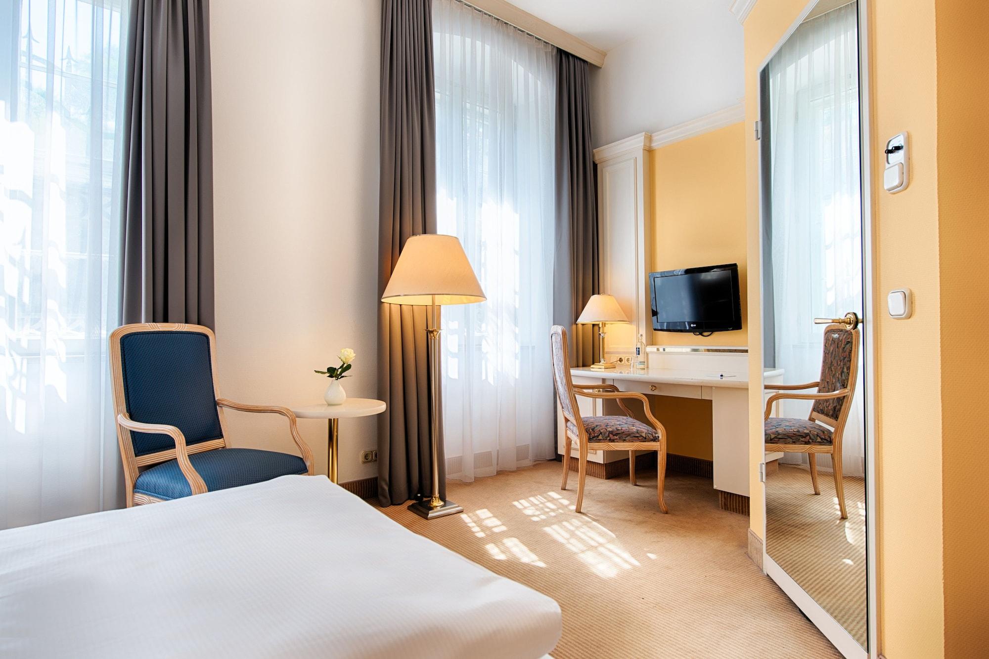 Welcome Hotel Residenzschloss Bamberg Bagian luar foto