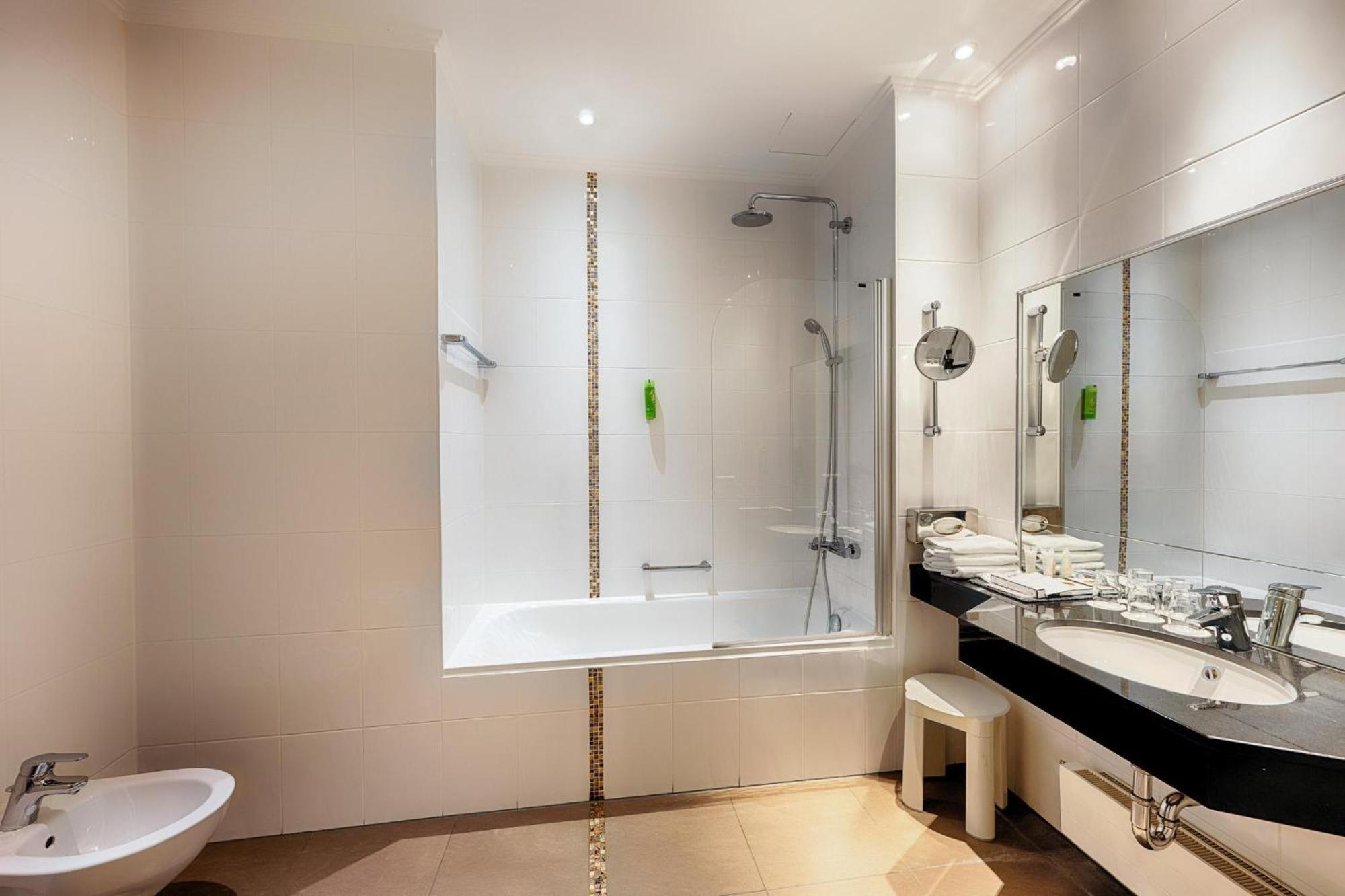 Welcome Hotel Residenzschloss Bamberg Bagian luar foto