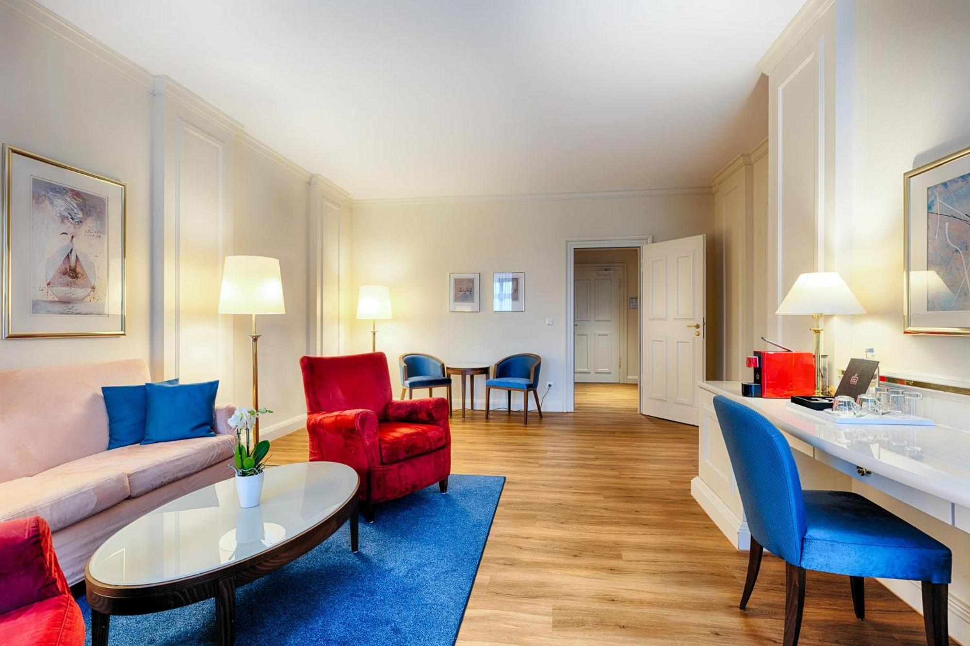 Welcome Hotel Residenzschloss Bamberg Bagian luar foto