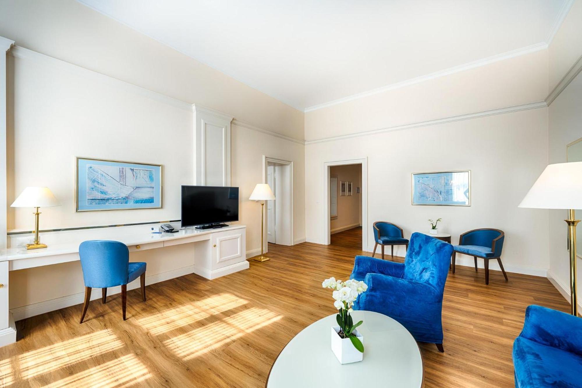 Welcome Hotel Residenzschloss Bamberg Bagian luar foto