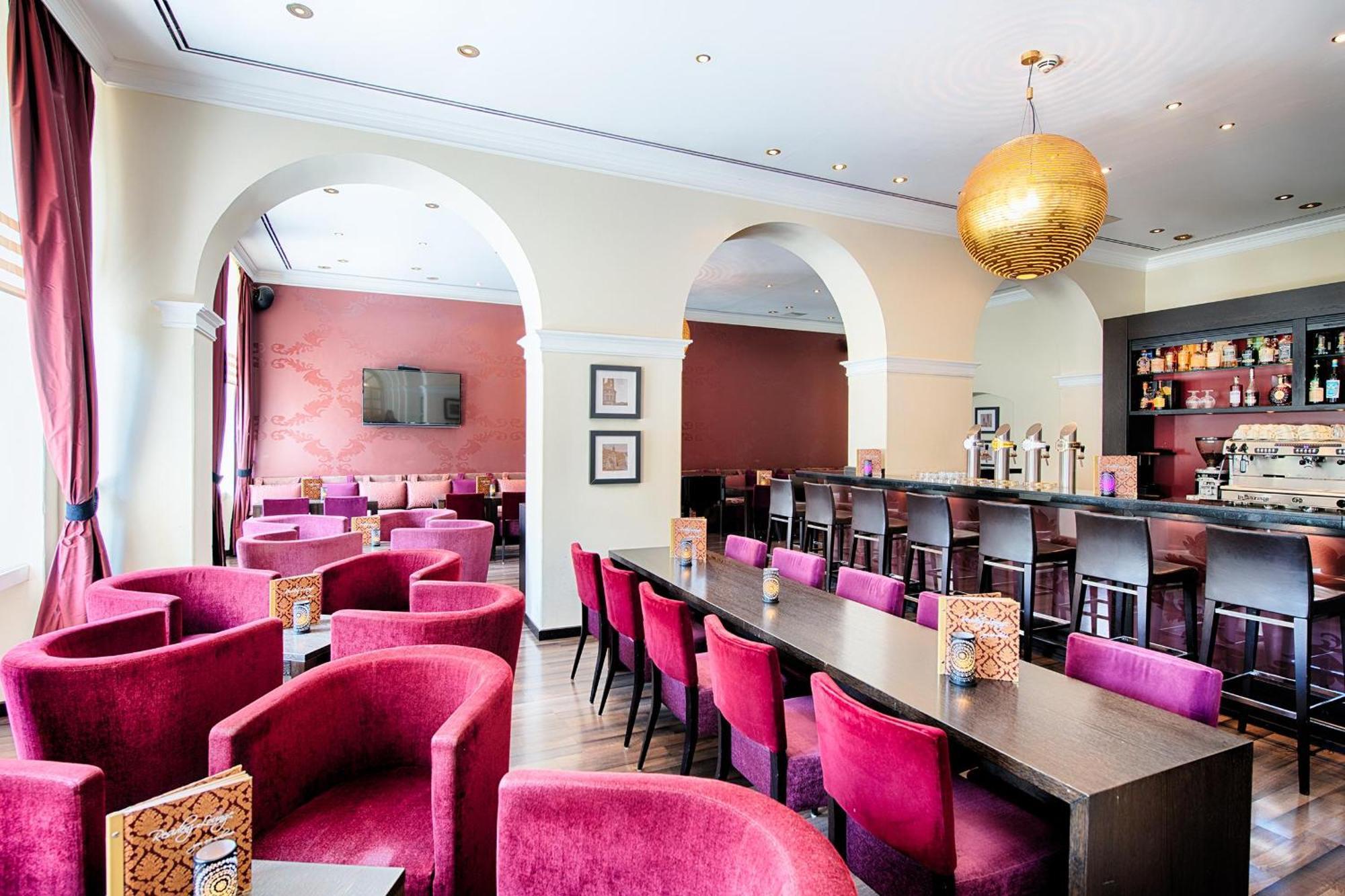 Welcome Hotel Residenzschloss Bamberg Bagian luar foto